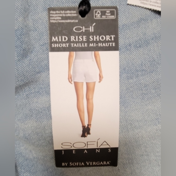 SOFIA Jeans Chi Mid Rise Shorts by Sofia Vergara - Picture 3 of 9